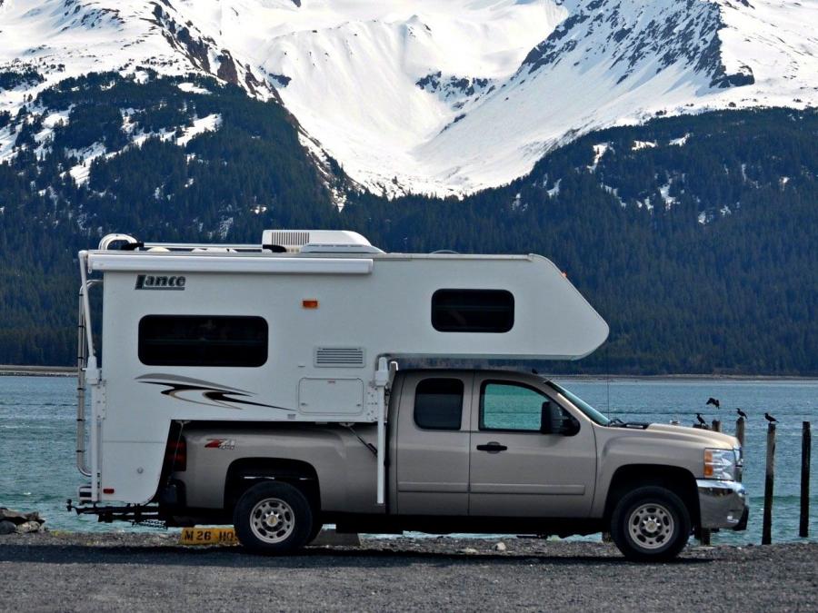 Chevrolet Silverado Z71 Lance Camper '2007
